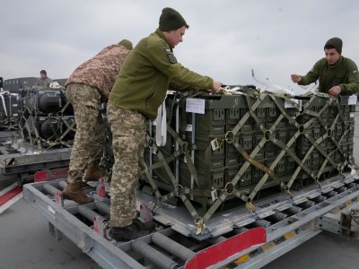 Канада обяви нов пакет военна помощ за Украйна съобщава Ройтерс Той