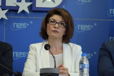 Председателят на ПГ на ГЕРБ СДС Десислава Атанасова заяви в