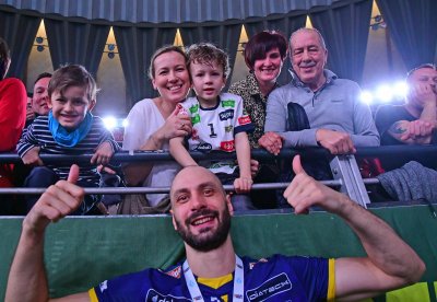 Българската волейболна звезда от световен ранг Матей Казийски е получил