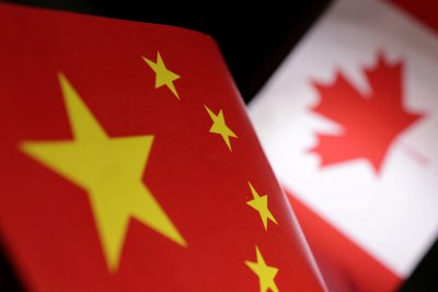 Канада и Китай изгониха реципрочно дипломати