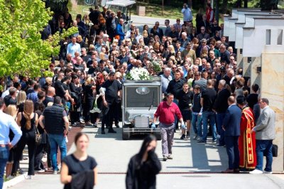 Сръбската министър-председателка обвини социалните мрежи за масовите убийства