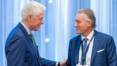 Кирил Домусчиев потвърди: Посрещам Бил Клинтън