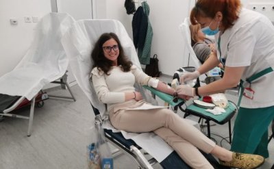 Над 80 души откликнаха на призива за даряване на кръв за