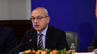 Служебният премиер Гълъб Донев отбеляза във връзка с внесеното искане от