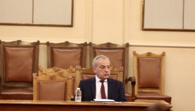 Въпрос на соцдепутата Христо Проданов колко са отстранените служители в