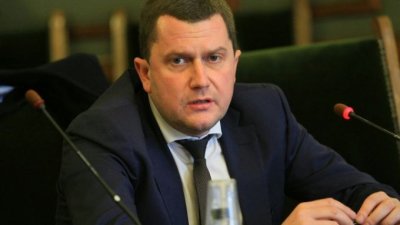 Кметът на Перник Станислав Владимиров иска местният ОбС да разреши