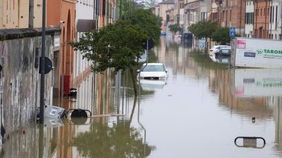 Италия отпуска над 2 млрд. евро за възстановяване след наводненията
