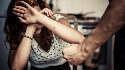 Жестоко насилие над жена в Дупница Тя разказва че мъж