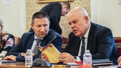 Главният прокурор Иван Гешев е назначил пълна ревизия на своя