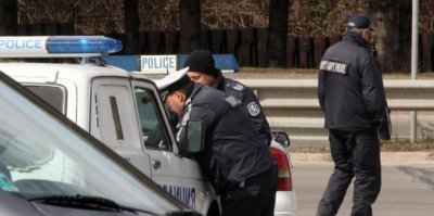 Уволниха полицая, карал пиян в Казанлък 