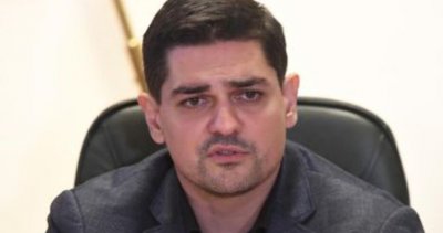 Радостин Василев напуска парламентарната група на Продължаваме промяната Демократична България