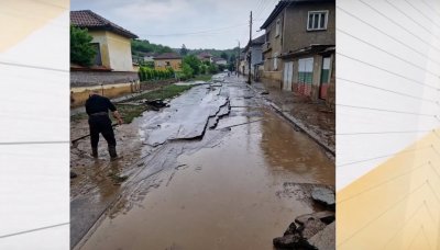Жесток порой отнесе улици в Свищовското село Ореш Краткият дъжд