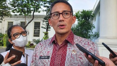 Министърът на туризма и творческата икономика на Индонезия Сандиага Уно