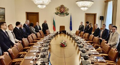 НА ЖИВО: Премиерът Гълъб Донев отчита мандата на служебния кабинет
