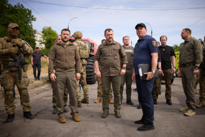 Украинският президент Володимир Зеленски каза днес че е посетил наводнената