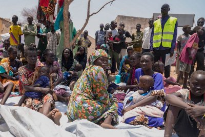 Жители на суданската столица Хартум съобщиха днес за рязка ескалация