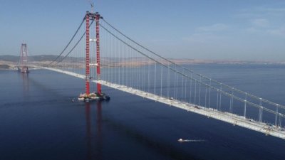 Турция пак вдига таксите за преминаване на кораби през Босфора