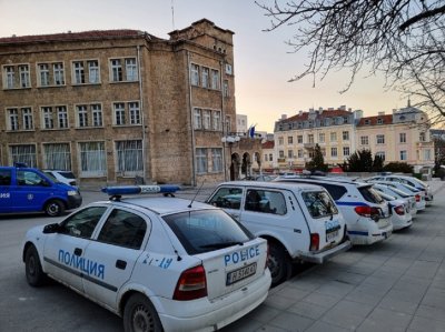 Ченгетата в Шумен закопчаха пиян с кола от Молдова
