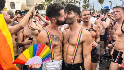 14% от испанците са гейове или бисексуални