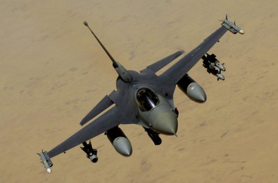 Турция: F-16 е боклук пред Су-35
