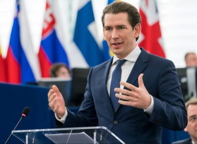 Консерваторите на Курц печелят изборите в Австрия