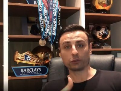 Бербатов набира млади таланти за Манчестър Юнайтед