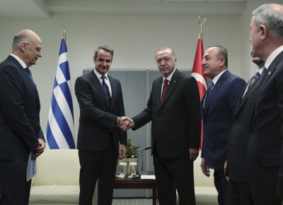 Мицотакис и Ердоган рестартираха турско-гръцките отношения