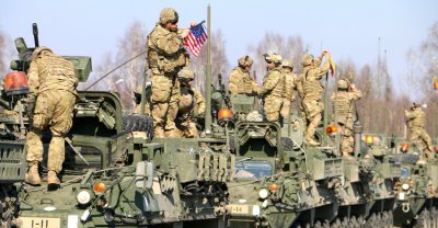САЩ разполагат войници и танкове в Литва