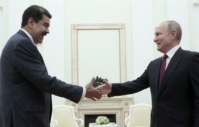Путин прие Мадуро като подкрепа за Венецуела
