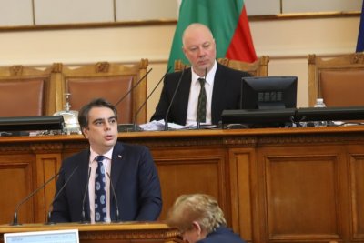 Депутатите приеха на първо четене удължаването на бюджета от 2022