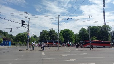 Протест на Копейкин блокира центъра на София