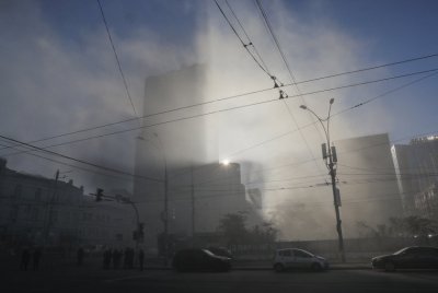 За руски атаки с дронове срещу Киев и областта съобщават