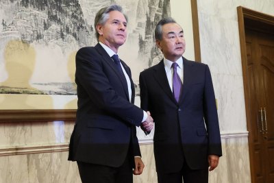 Високопоставеният китайски дипломат Ван Йи заяви пред държавния секретар на