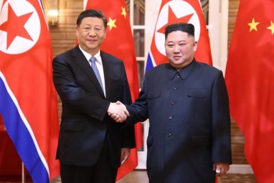 ВЕЧНА ДРУЖБА: Ким Чен-ун поздрави Си Дзинпин за 70-ия юбилей