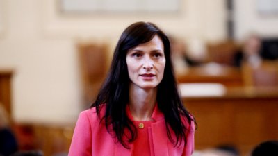 Избраха Габриел за председател на тристранката