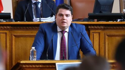Стою Стоев: Няма прозрачност за избора на Сарафов