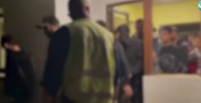 46 чужденци бяха задържани тази нощ в къща в софийското