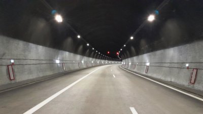 Ограничават движението през нощта в тунел "Витиня" в посока Варна