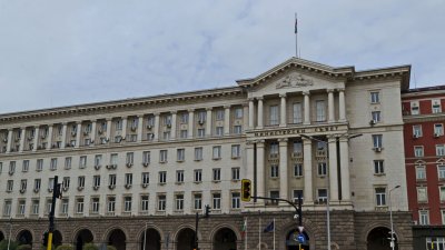 Министерският съвет назначи нови петима заместник министри Николай Сиджимов и Мария Бояджийска