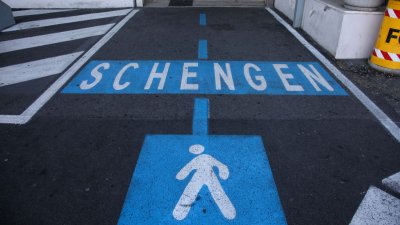 Европейските институции подготвят приемането на България и Румъния в Шенген