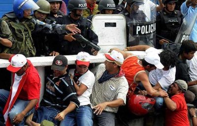 Хондураското правителство въведе полицейски час в два града в Северен