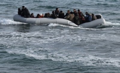 Лодка се преобърна при Лампедуза, 37 мигранти загинаха