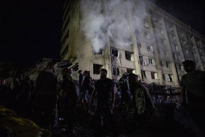 Броят на загиналите вследствие на руския удар срещу ресторант в