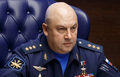 Генерал Сергей Суровикин заместник командир на руските военни операции в