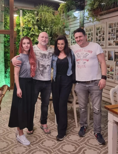 Любовта наистина прави чудеса с хората и това се вижда