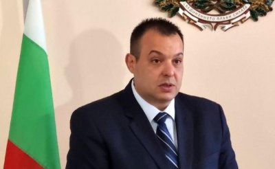 Областният управител на Пазарджик Трендафил Величков обяви че ще се кандидатира за