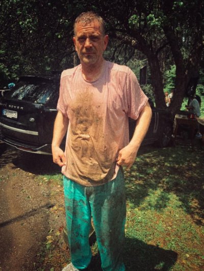 Юлиан Вергов демонстрира че с голяма доза самоирония че може