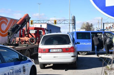 700 полицаи гонят мигрантите в Ямбол