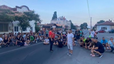 Протест пред Съдебната палата в Пловдив Недоволството е заради намалена