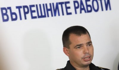 Антон Златанов ще остане директор на Гранична полиция каза вътрешният